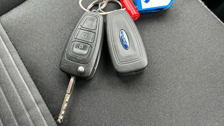 Ford Transit Custom 300 L1 Diesel Fwd 2.0 EcoBlue 130ps Low Roof Limited Van